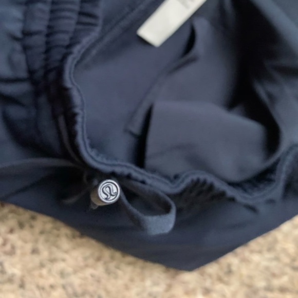 NWT Lululemon Straight-Leg Mid-Rise Luxtreme Pant Navy Blue - Picture 6 of 11